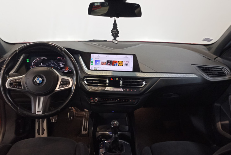 BMW Série 1 118d 150 ch M Sport / Toutes options / toit panoramique ouvrant