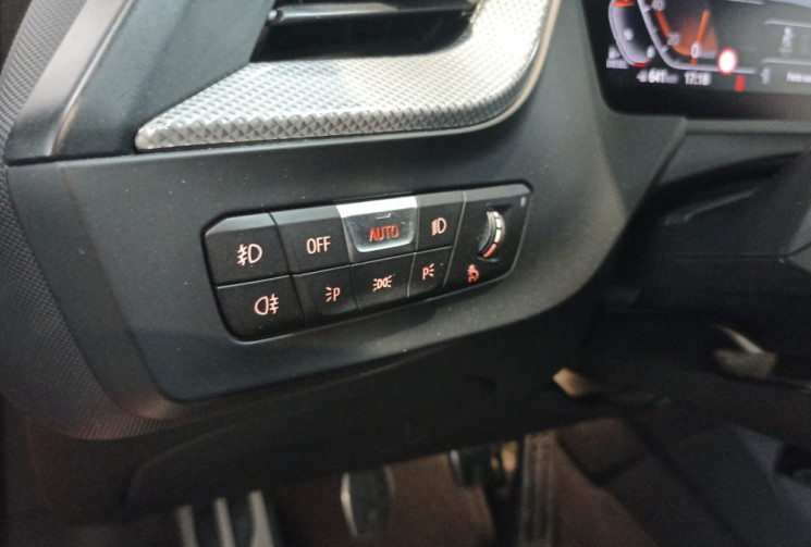 BMW Série 1 118d 150 ch M Sport / Toutes options / toit panoramique ouvrant
