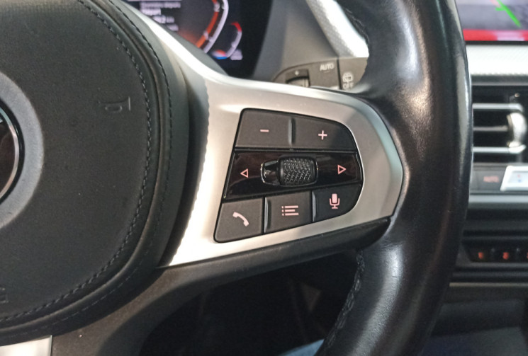BMW Série 1 118d 150 ch M Sport / Toutes options / toit panoramique ouvrant