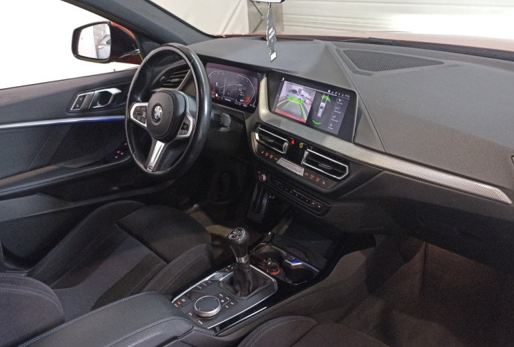 BMW Série 1 118d 150 ch M Sport / Toutes options / toit panoramique ouvrant