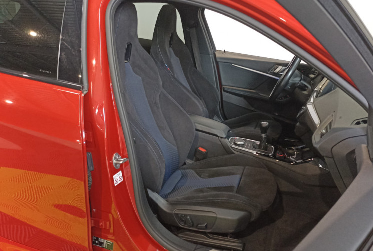 BMW Série 1 118d 150 ch M Sport / Toutes options / toit panoramique ouvrant
