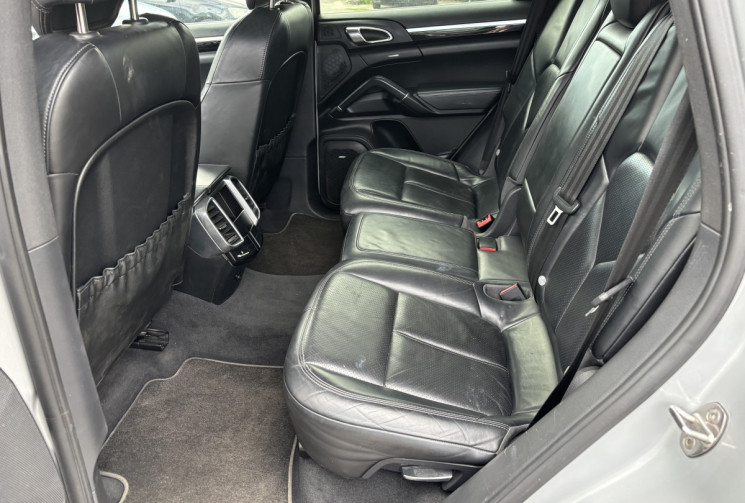 Porsche Cayenne 3.0 DIESEL V6 245PLATINIUM BVA