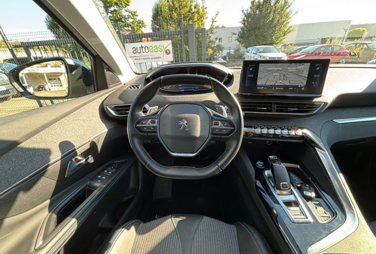Peugeot 3008 1.5 BlueHDi 130 CH / EAT8 / ALLURE