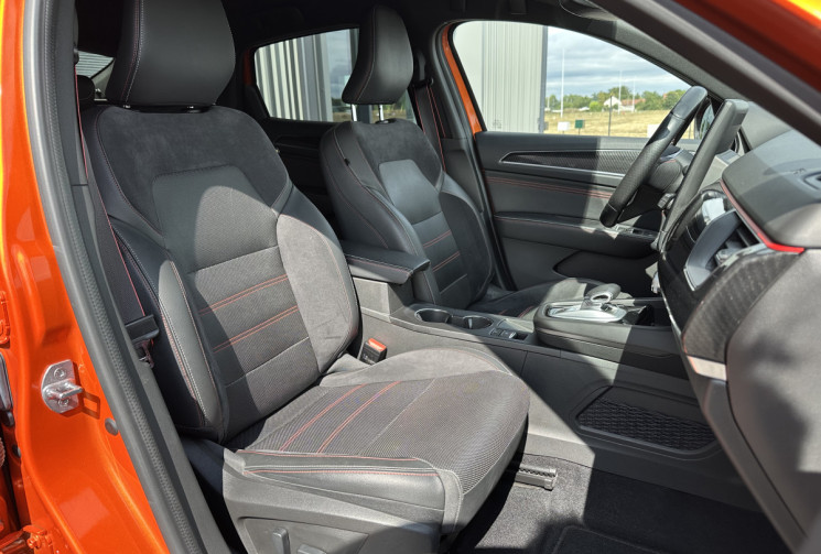 Renault Arkana E-TECH 1.6i 145 Hybride RS-LINE - CARPLAY - ATTELAGE