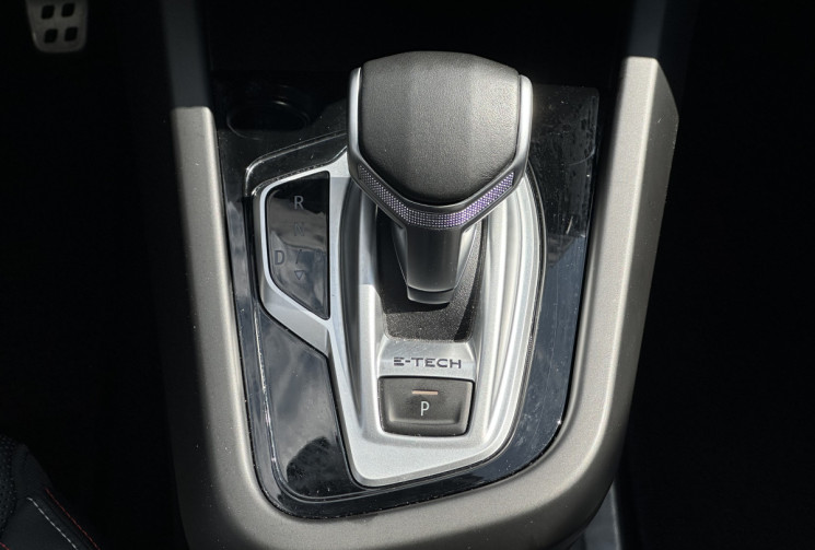 Renault Arkana E-TECH 1.6i 145 Hybride RS-LINE - CARPLAY - ATTELAGE