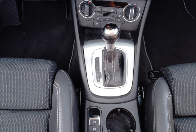 Audi Q3 1.4 TFSI 150ch COD S line S tronic 6