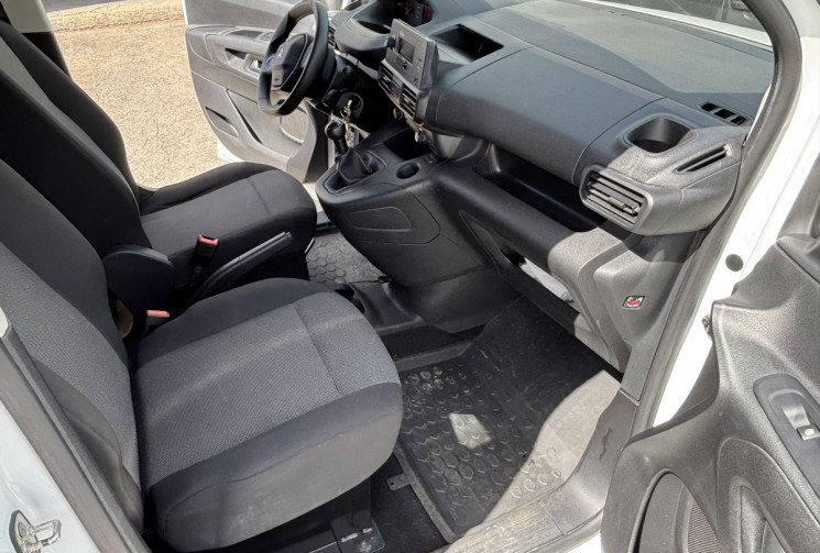 Peugeot Partner 1.5 BLUE HDI  75 STANDARD