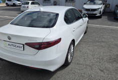 Alfa Romeo Giulia 2.2 JTD 150ch Lusso * sièges chauffants * volant chauffant * sièges électriques * 