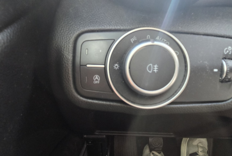 Alfa Romeo Giulia 2.2 JTD 150ch Lusso * sièges chauffants * volant chauffant * sièges électriques * 