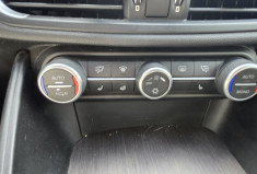 Alfa Romeo Giulia 2.2 JTD 150ch Lusso * sièges chauffants * volant chauffant * sièges électriques * 
