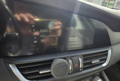 Alfa Romeo Giulia 2.2 JTD 150ch Lusso * sièges chauffants * volant chauffant * sièges électriques * 
