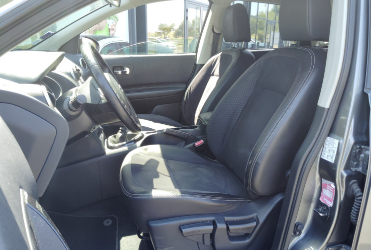 Nissan Qashqai 1.6 dCi 130ch FAP Stop&Start Tekna