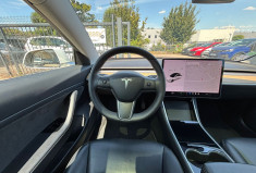 Tesla Model 3 STANDARD RANGE PLUS / 275 ch / RWD