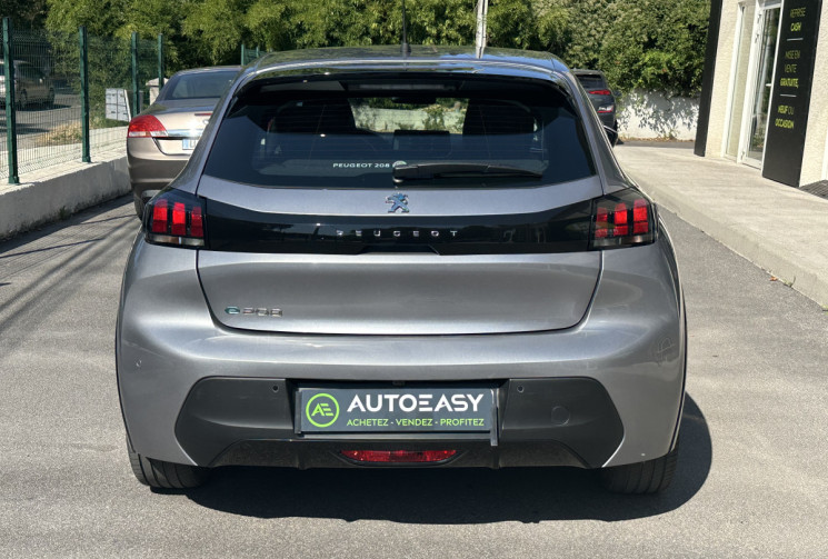 Peugeot 208 e-208 100kW 136 STYLE + JANTES 17 * ENTRETIEN PEUGEOT * GARANTIE