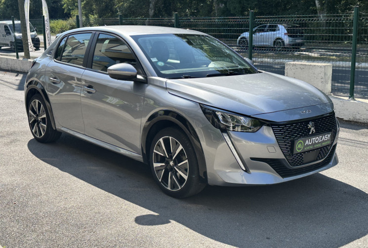 Peugeot 208 e-208 100kW 136 STYLE + JANTES 17 * ENTRETIEN PEUGEOT * GARANTIE