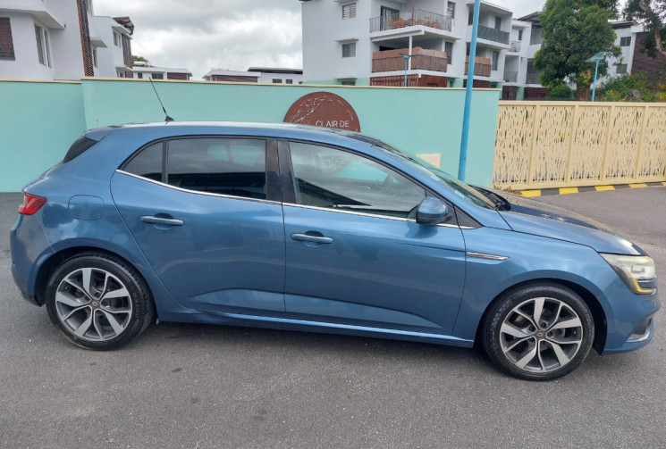 Renault Megane 1.5 Blue dCi 115ch Limited EDC // Bon état