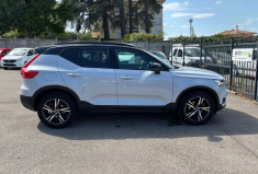 Volvo XC40 T3 163 ch / R-DESIGN / TOIT OUVRANT / GEARTRONIC 8 