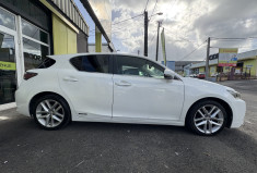 Lexus CT Phase 2 1.8 VVT-i 16V 136 Hybrid CVT 99 cv Sensation // Boîte auto // Batterie remplacée