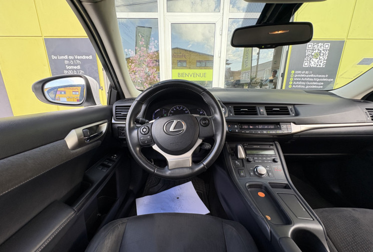Lexus CT Phase 2 1.8 VVT-i 16V 136 Hybrid CVT 99 cv Sensation // Boîte auto // Batterie remplacée