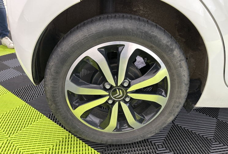 Citroën C1 1.2 VTi 82ch / Airscape