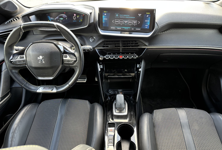 Peugeot 208 e-208 136 GT-LINE