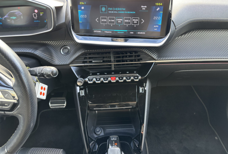 Peugeot 208 e-208 136 GT-LINE