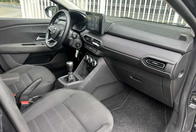 Dacia Sandero 1.0 TCe 90ch Expression 1°main / Android Auto / Radar de recul / entretien Renault