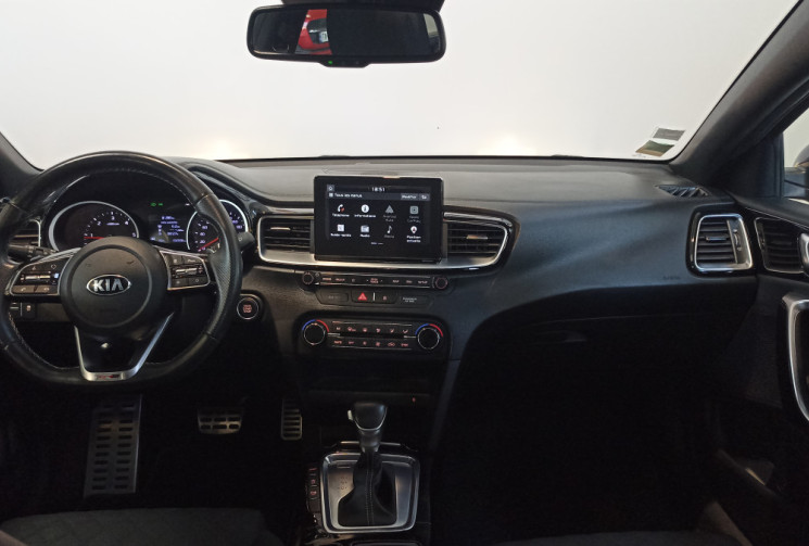Kia Ceed SW 1.6 CRDI 116 ch turbo / GT Line / Garantie 6 mois MINIMUM