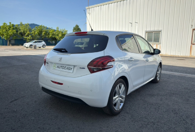 Peugeot 208 1.6 BlueHDi 100ch STYLE * Radar de recul * Clim * Très bon état 