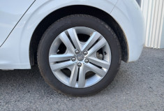 Peugeot 208 1.6 BlueHDi 100ch STYLE * Radar de recul * Clim * Très bon état 