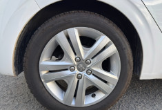 Peugeot 208 1.6 BlueHDi 100ch STYLE * Radar de recul * Clim * Très bon état 