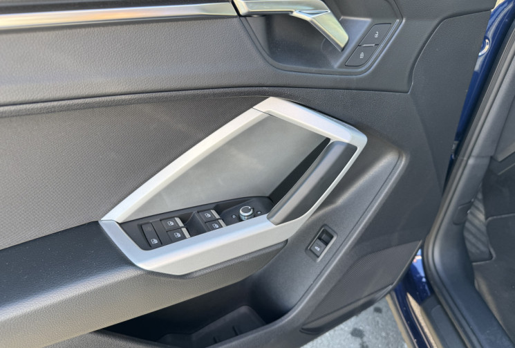 Audi Q3 35 TFSI 150CH MILDHIBRID DESING S-TRONIC 7
