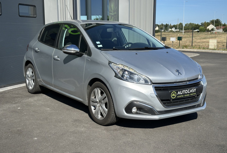 Peugeot 208 II 1.6 Blue HDi 75 cv STYLE - PREMIERE MAIN - CARPLAY