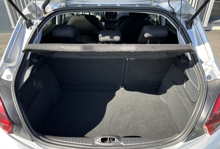 Peugeot 208 II 1.6 Blue HDi 75 cv STYLE - PREMIERE MAIN - CARPLAY
