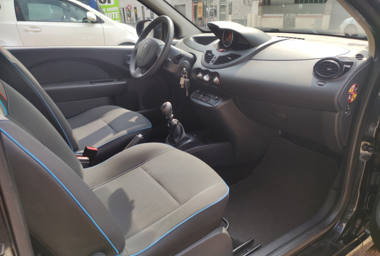 Renault Twingo 2 Phase 2 / 1,2 L 75 ch Pepite