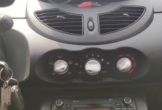 Renault Twingo 2 Phase 2 / 1,2 L 75 ch Pepite