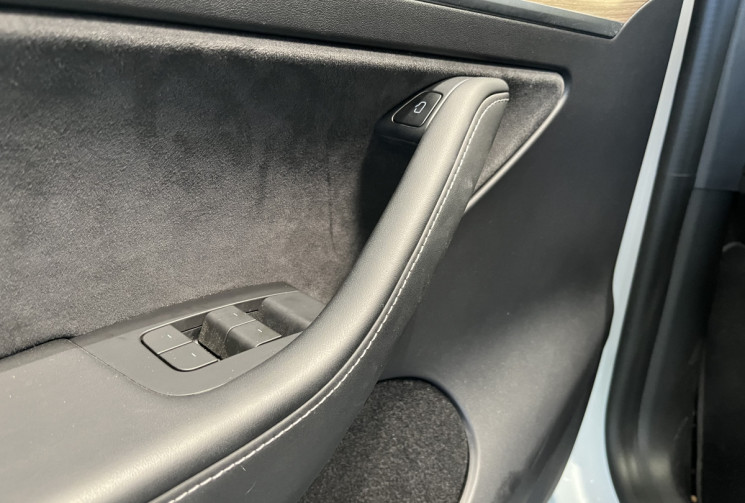 Tesla Model Y (29.575euros HT) DUAL MOTOR LONG RANGE LR - GRANDE AUTONOMIE AWD