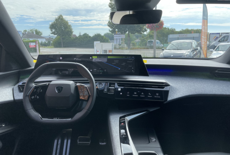 Peugeot 3008 3008 GT HYBRID / ESSENCE 136CV