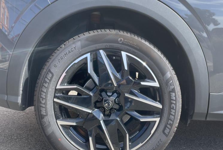Peugeot 3008 3008 GT HYBRID / ESSENCE 136CV