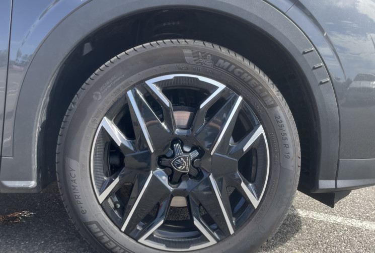 Peugeot 3008 3008 GT HYBRID / ESSENCE 136CV