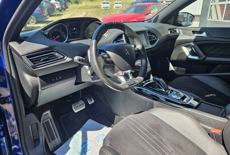 Peugeot 308 II SW 2.0 BLUEHDI 180 GT EAT8
