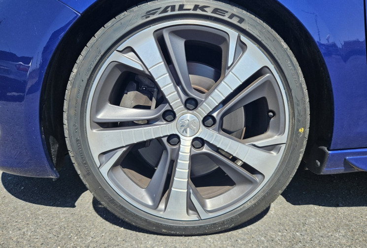 Peugeot 308 II SW 2.0 BLUEHDI 180 GT EAT8