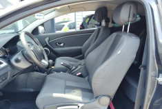 Renault Megane Coupé 1.9 dCi 130ch FAP Dynamique eco² Euro5 Renault Megane Coupé 1.9 dCi 130ch FAP Dynamique eco² Euro5