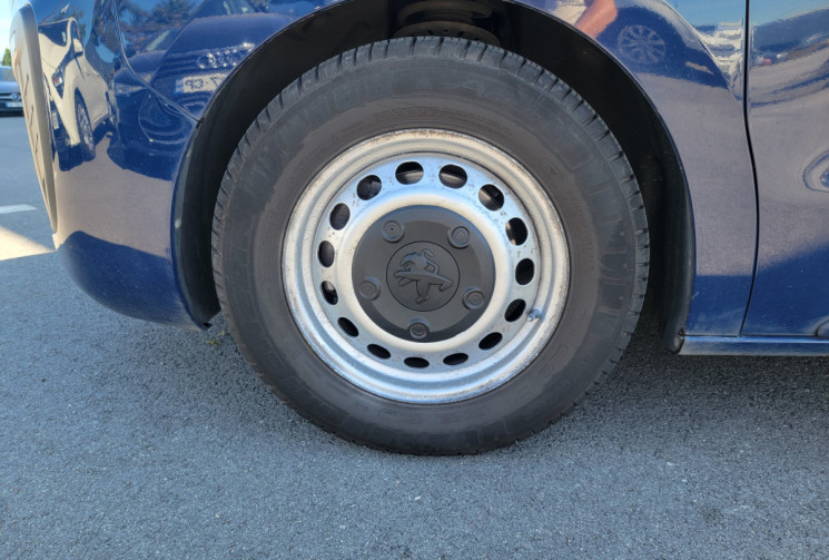 Peugeot Expert III VUL Compact 1.6 Blue HDi Fourgon court S&S 95 cv PREMIUM