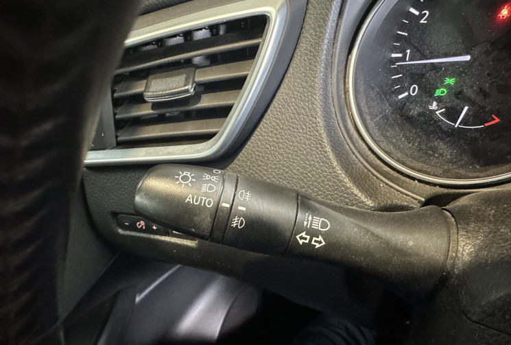Nissan Qashqai 1.2i 116 turbo DIG-T N-Connecta
