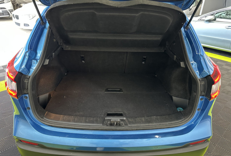 Nissan Qashqai 1.2i 116 turbo DIG-T N-Connecta