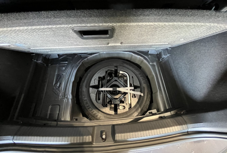 Volkswagen Polo 1.0 TSI 95 CH DSG7 LIFE / PREMIERE MAIN