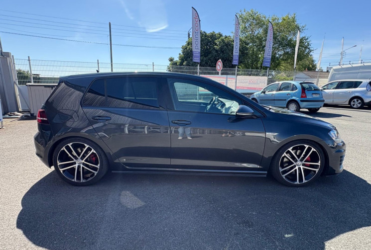 Volkswagen Golf VII 2.0 TDI 184 GTD / TRES BON ETAT / GARANTIE 12 MOIS 
