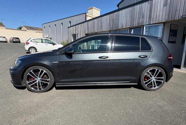 Volkswagen Golf VII 2.0 TDI 184 GTD / TRES BON ETAT / GARANTIE 12 MOIS 