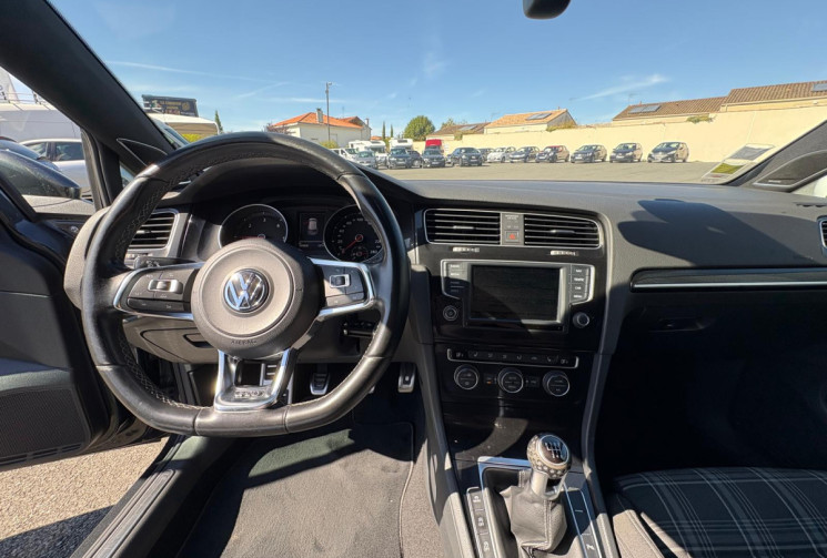 Volkswagen Golf VII 2.0 TDI 184 GTD / TRES BON ETAT / GARANTIE 12 MOIS 